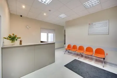 dr n. med. Tomasz Wikarek, ginekolog